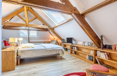 Saint-Michel-Mont-Mercure Bed & Breakfast | Syrah Guest Room with Wi-Fi