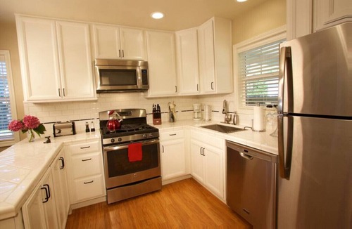 Walla Walla East House | Syvila`s Cottage · Syvila`s - Charming Updated Cottage