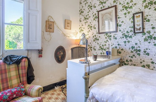 Sant Hilari Sacalm Apartment | 'Tía Angelina' Neo-Renaissance Apartment