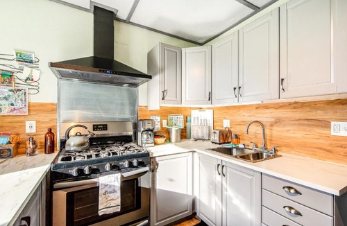 Bremerton House | T and B Cottage