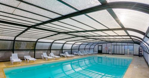 Saint-Nic House | T de Pentrez N53 3P6