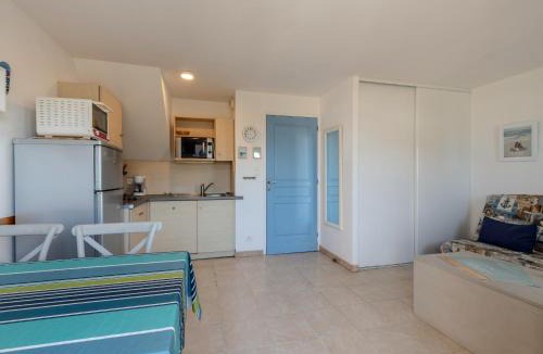 Saint-Nic House | T de Pentrez N53 3P6