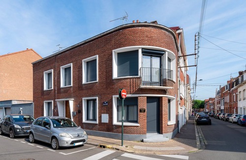 Lens Apartment | T'ES O SPA - Charmant Studio avec Jacuzzi