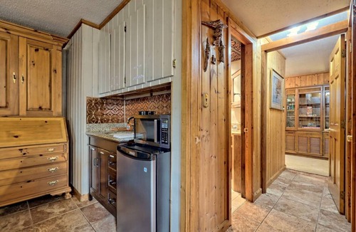 Clayton House | T Landing Top & Bottom Units