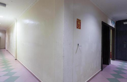 Taman Bunga Ros Hotel | T P Hotel