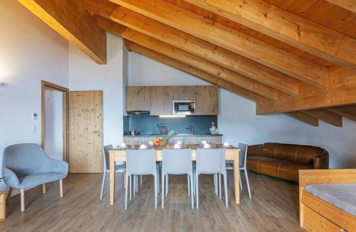 La Tzoumaz Apartment | T-Resort La Tzoumaz 4p8 vue vallée by Interhome