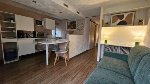 Sablons Apartment | T1, au bord de l'eau