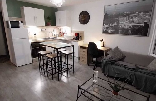 North district Apartment | T1 bis apartment near Place Centrale