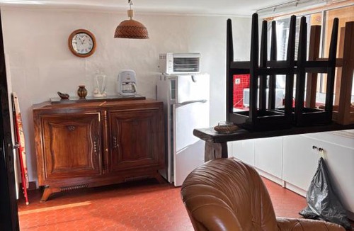 Uchacq Apartment | T1 charme Landais à la ferme