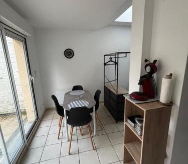 Sainte-Anne - Faubourg Noyon Apartment | T1 dans le centre Rue Vulfran Warmé