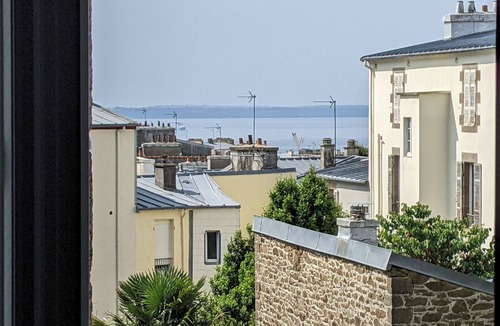 Saint-Marc Apartment | T1 downtown renovated