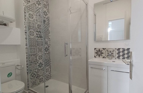 Saint-Marc Apartment | T1 downtown renovated