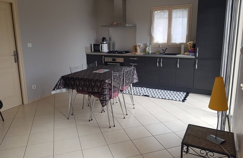 Bellevue-la-Montagne Apartment | T1 house with parking