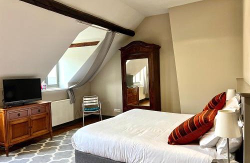 Centre Ville Apartment | T1 lumineux & cosy, vue Cathédrale, Amiens centre