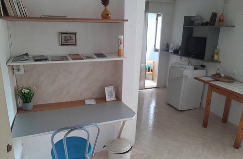 Figeac Apartment | T1 private & fully equipped on the riverfront