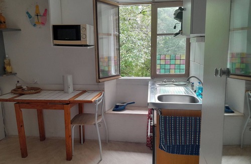 Figeac Apartment | T1 private & fully equipped on the riverfront