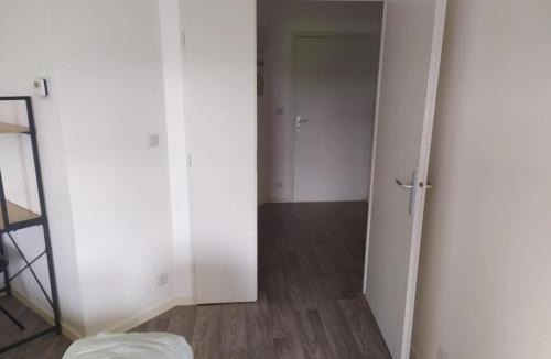 Tours Apartment | T1 TOURS NORD 38m2 - 4 couchages