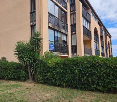 Saint-Cyprien Plage Apartment | T2, 3 minutes à pied de la mer