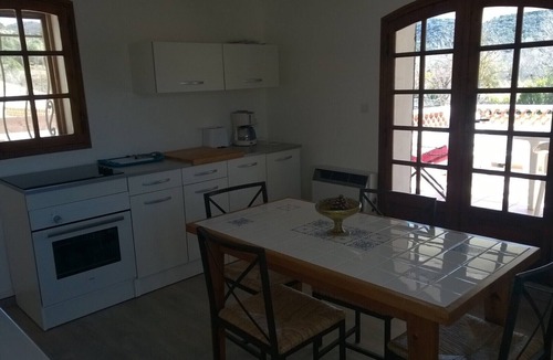 Greoux-les-Bains Apartment | T2 - 37 m2 in a park of 5000m2