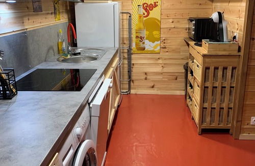 Pra Loup Apartment | T2 4 Personnes - Terrasse- Barbecue et Jardin Partagés - Cheminée