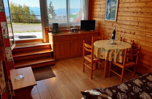 Font-Romeu-Odeillo-Via Apartment | T2 apartment in FONT ROMEU. Label 2 Clévacances. Exceptional panorama
