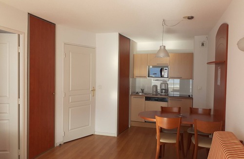 La Mongie Apartment | T2 apartment with separate bedroom. Swimming pool, gym, billiards.