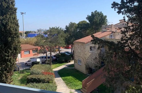 Les Hauts de Canet Apartment | T2 apartment with parking and swimming pool in the residence 5min from the beach