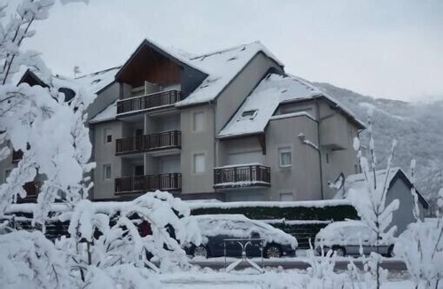 Saint-Lary-Soulan Apartment | T2 apartment for 2 to 4 people in the heart of the village, IDEAL FOR CURISTS.