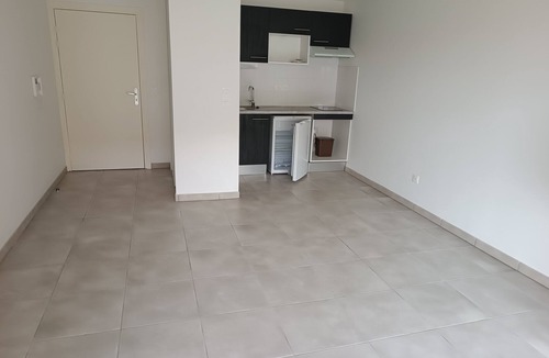 Plaisance-du-Touch Apartment | T2 apartment 2 steps from public transport