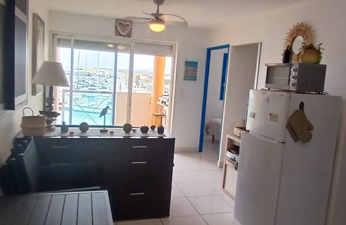 Frontignan Apartment | T2 Apartment Frontignan Beach, 6 people, port view, with parking