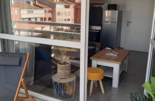 Leucate Apartment | T2 Apartment with AC, 4 Guests, WIFI, Parking