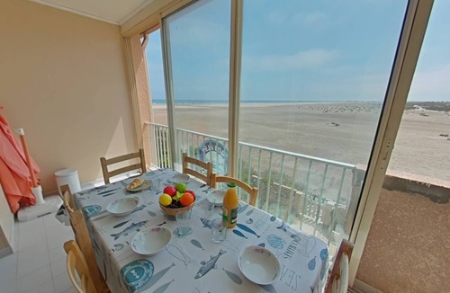 Les Ayguades Apartment | T2 apartment with sea view - Gruissan