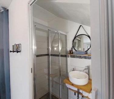 Bourg-Saint-Bernard Apartment | T2 avec Piscine exclusive