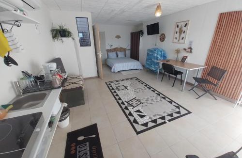 Bourg-Saint-Bernard Apartment | T2 avec Piscine exclusive