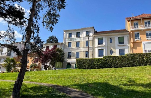 Lourdes Apartment | T2 Bis Escapade near train station, town center, parking