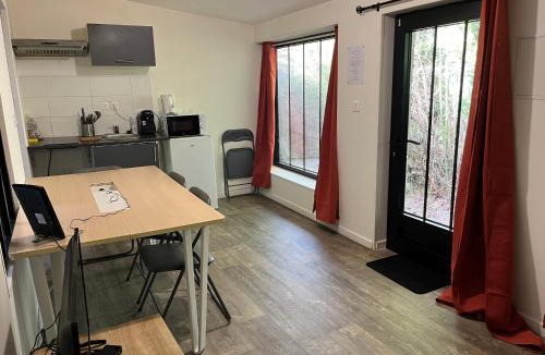 Eysines Apartment | T2 Côté Jardin