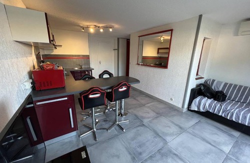 Leucate Apartment | T2 Cabine avec Climatisation - 4 Couchages - FR-1-81-595