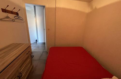 Leucate Apartment | T2 Cabine avec Climatisation - 4 Couchages - FR-1-81-595