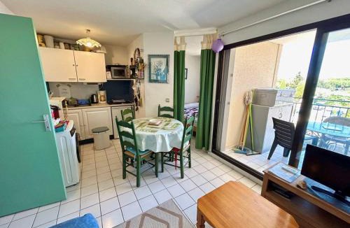 Plage d'Argeles Apartment | T2 Cabine Climatisé avec Parking à Argelès-sur-Mer - FR-1-388-231