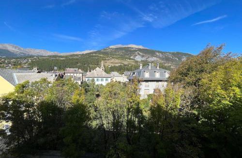 Barcelonnette Apartment | T2 calme à Barcelonnette, centre-ville - FR-1-165A-25