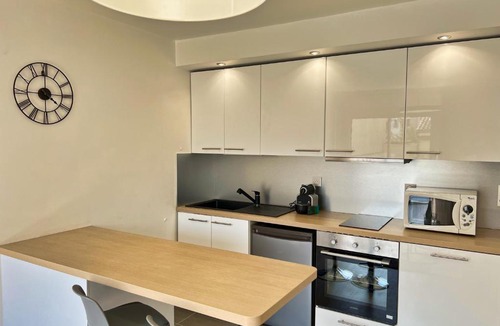 Fer a Cheval Apartment | T2 Centre ville avec parking gratuit