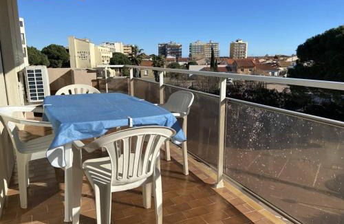 Le Port Apartment | T2 climatisé avec parking à Canet Plage, proche mer - FR-1-696-115