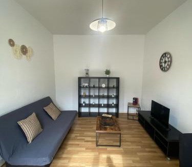 Downtown Angers Apartment | T2 - Cocon Coeur d'Angers - 4 personnes