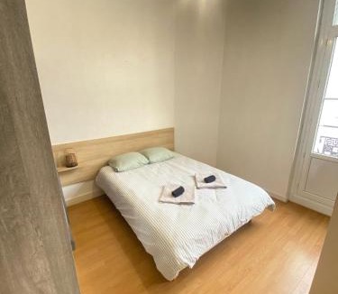 Downtown Angers Apartment | T2 - Cocon Coeur d'Angers - 4 personnes
