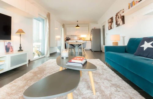 Port Marianne Apartment | T2 - *Contemporary and business* - Martinkey's Conciergerie