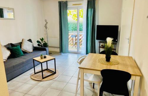 Miramont-de-Guyenne Apartment | T2 Cosy, résidence sécurisée, parking privé