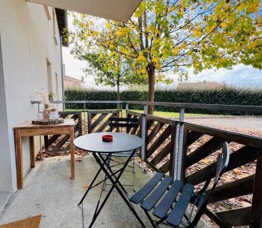 Miramont-de-Guyenne Apartment | T2 Cosy, résidence sécurisée, parking privé