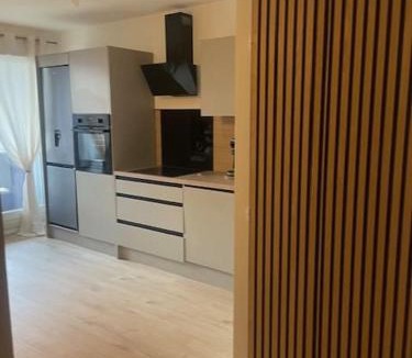 Crolles Apartment | T2 Crolles Haut de gamme terrasse vue Belledonne
