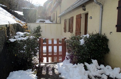 Cauterets Apartment | T2 detached house with garden in Cauterets