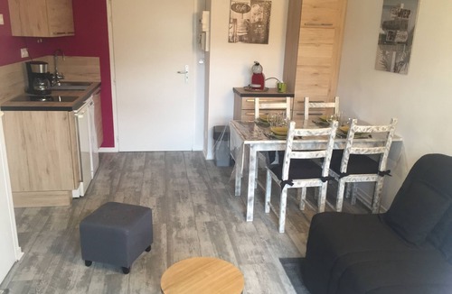 Cabourg Apartment | T2 direct access to the sea (garden level) near Thalasso